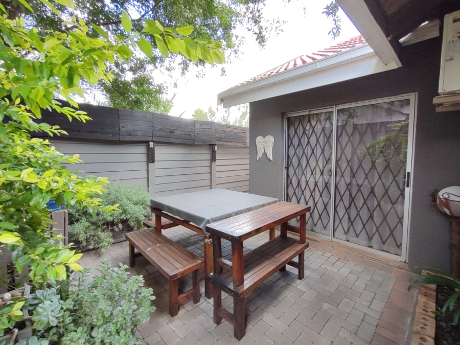 5 Bedroom Property for Sale in Stilfontein Ext 4 North West